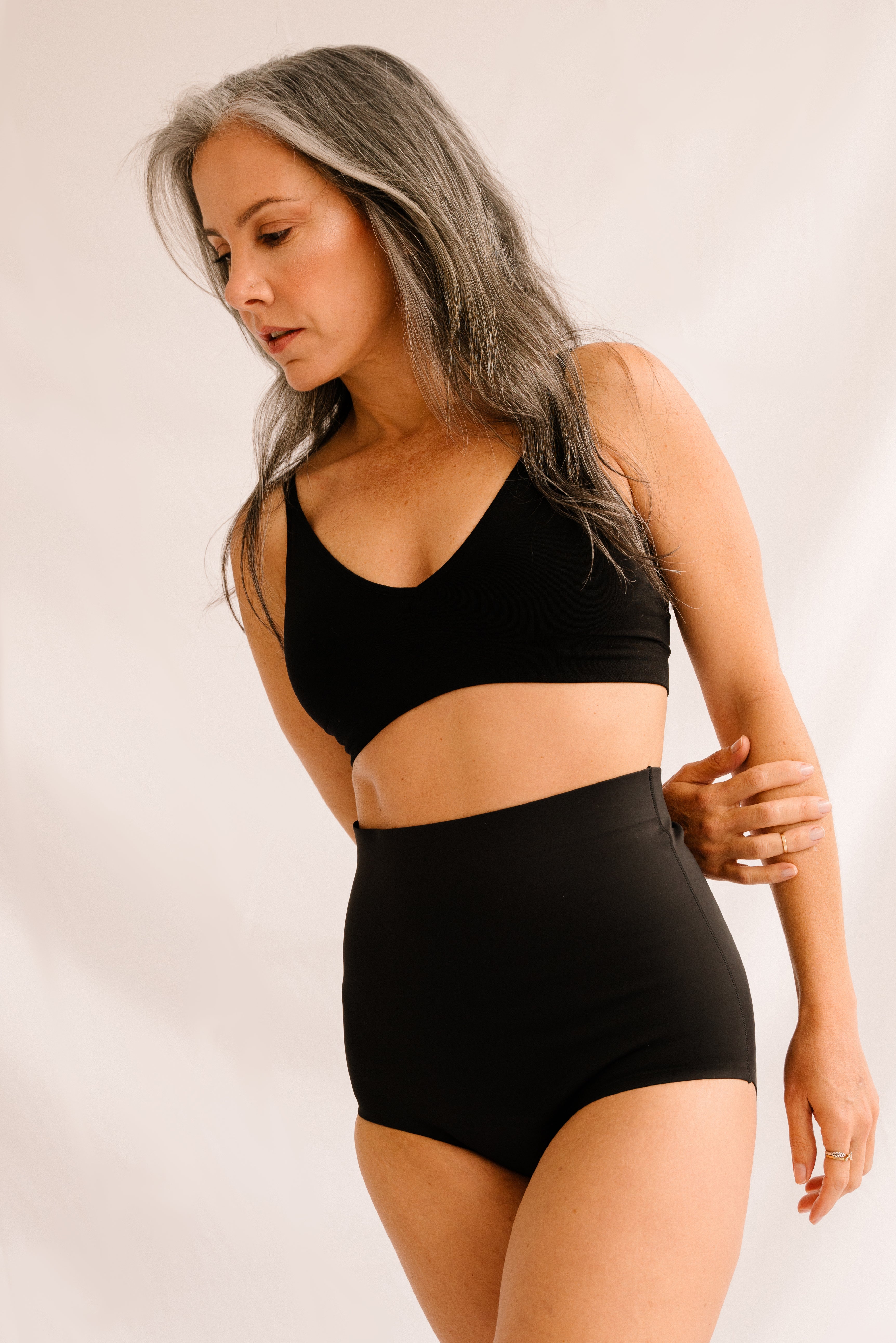 High waist - heavy flow