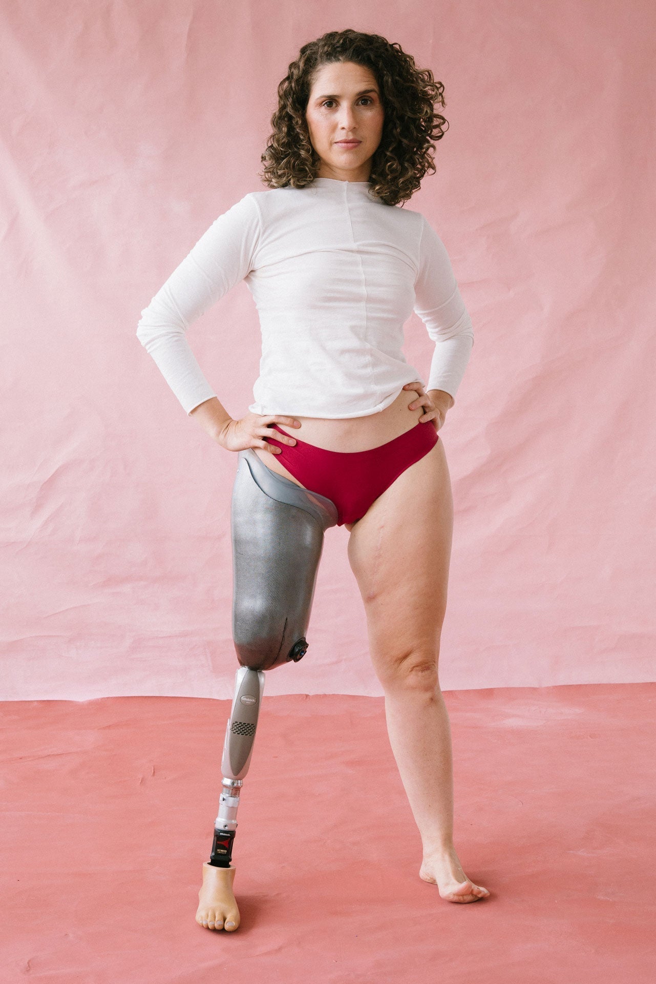 Red seamless low waist